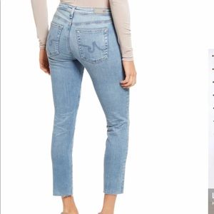 COPY - AG Prima Medium Rise Raw Hem Crop Jeans